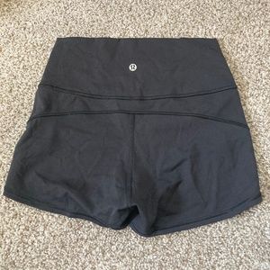 Lululemon Workout Shorts size 6